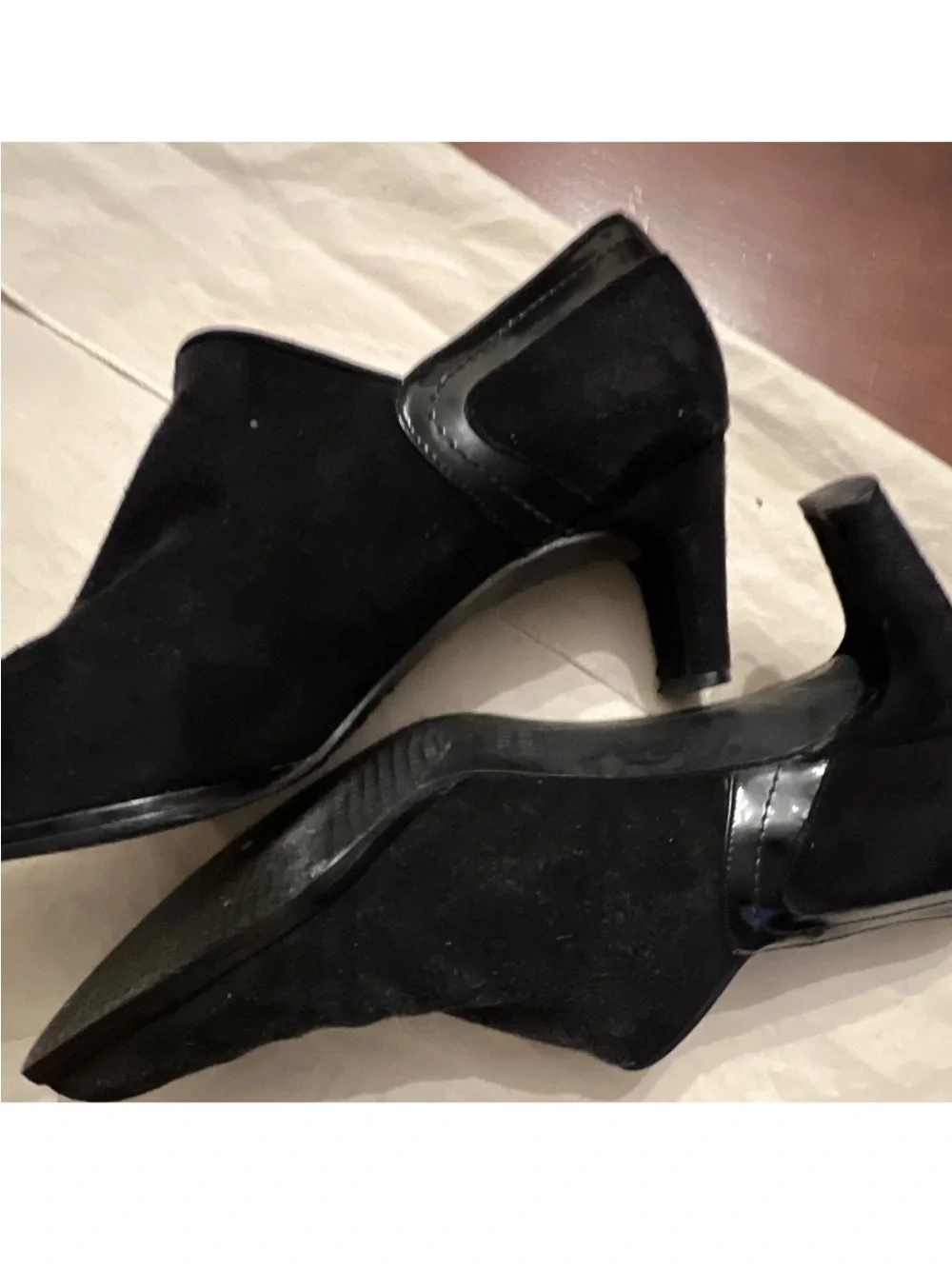 Stuart Weitzman Black Suede Men's Chukka Boots